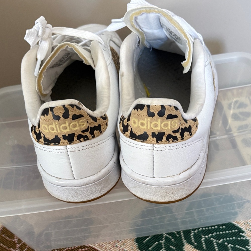 Adidas Cloudfoam White Leather Women’s Sneakers with Animal Print Accents Sz 6.5 - Picture 7 of 14